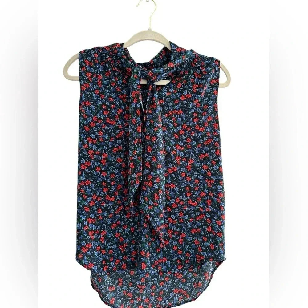 Loft Sleeveless Tie Front Floral Blouse / Size Small